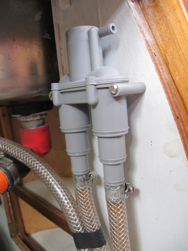 CKD Boats Roy Mc Bride Yanmar 1GM10 diesel engine smokes and uses oil