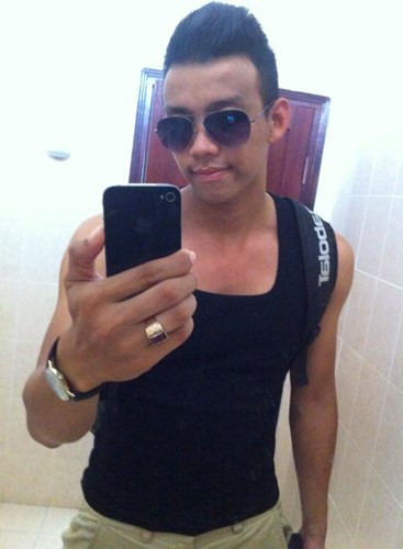 Me met chang phi cong 9X Viet lai may bay tiem kich - Anh 9