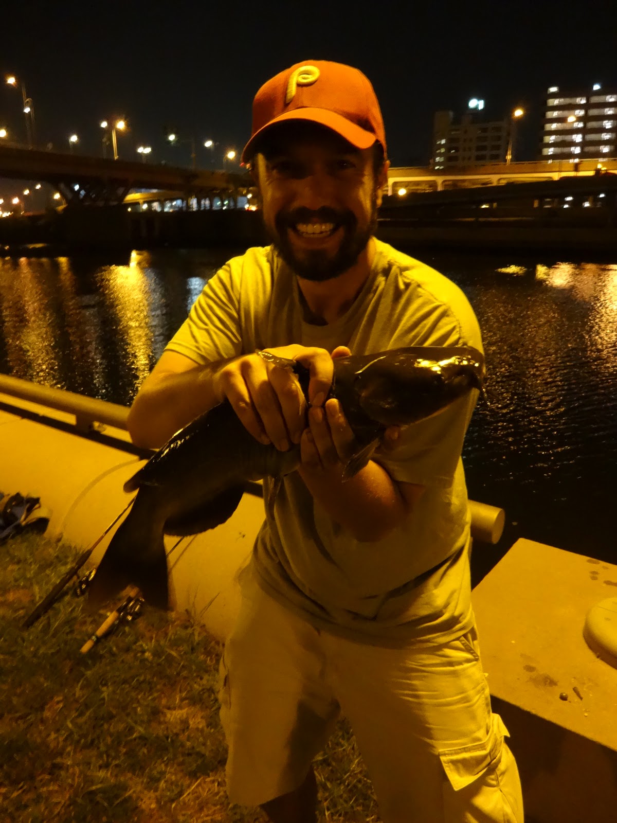 Extreme Philly Fishing Catfish Season is Open! "Catfishing" 101 Are