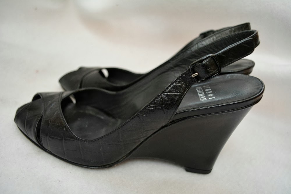 Thrift Haul DvF, Ferragamo, Weitzman shoes and more