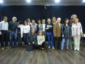 Recital de Poesía entre amigos y compañeros del Laberinto de Ariadna.