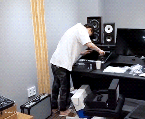 99BE56385B3358EA2E.gif