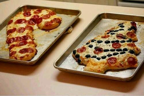 Christmas Tree Pizza