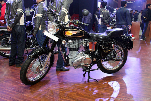 New Bike And Cars In India New Bullet 350 Twinspark Royal