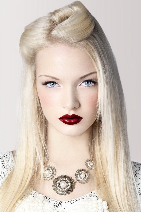 Platinum-Blonde Red Lips