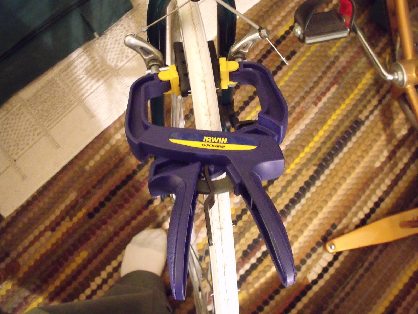 how to fix bicycle handle