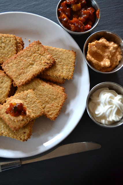 spicy cheese oatcakes