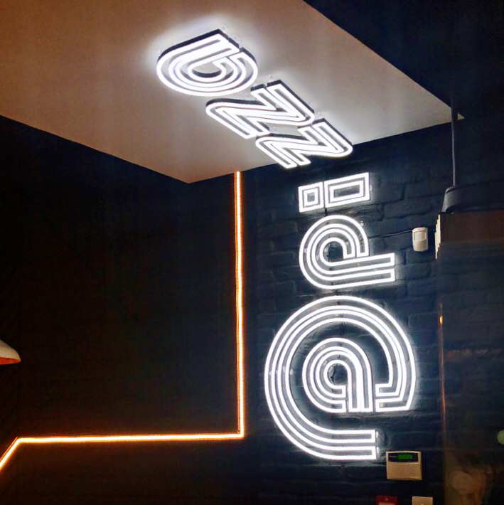 The Best Pizza In Birmingham! Pizza Grand Central Restaurant Review