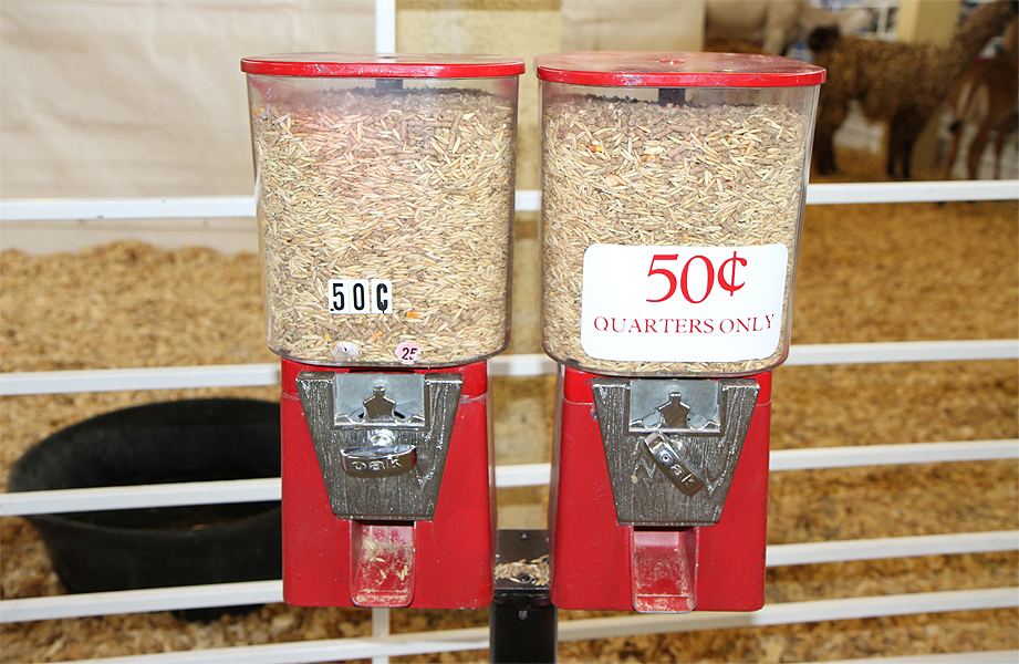 Vending Adventures Zoo Food Machine