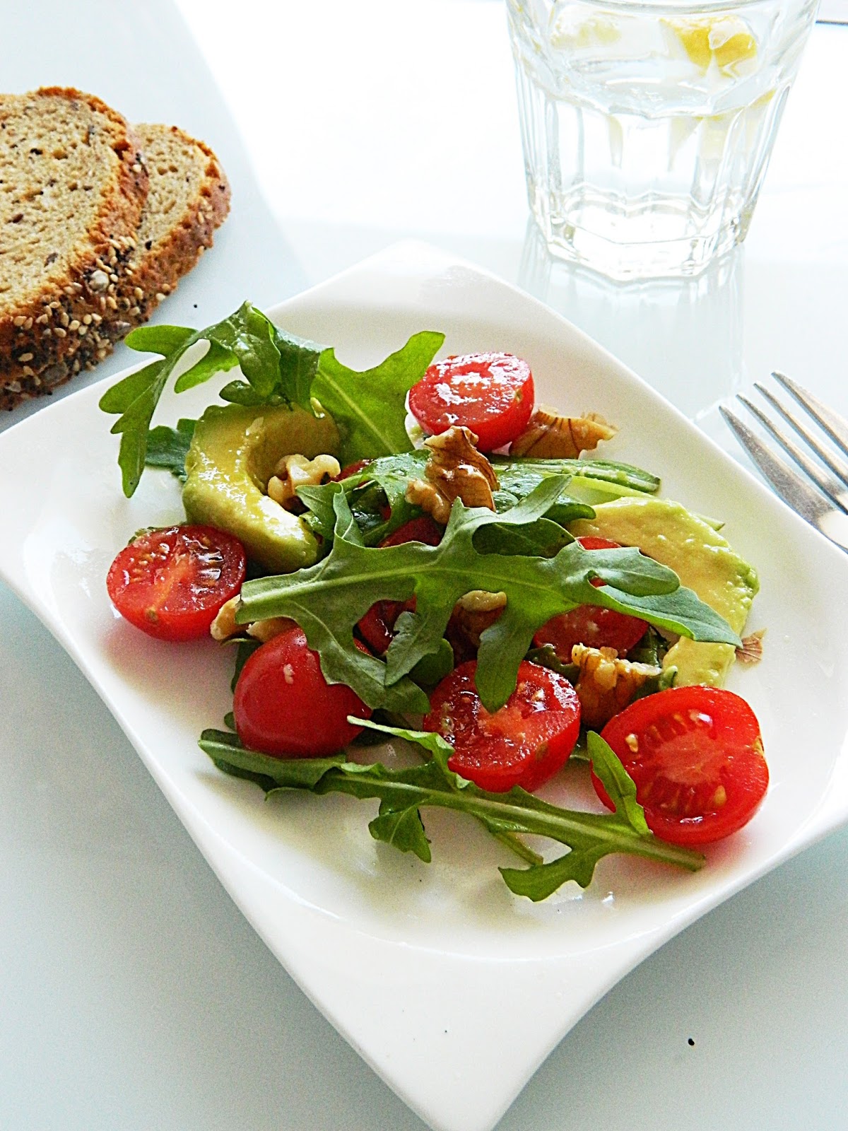 Dr Ola&amp;#39;s kitchen: Arugula Salad with Avocado. Rucolasalat mit Avocado ...