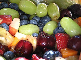 Lazy Summer Cottage Cheese & Fruit Salad