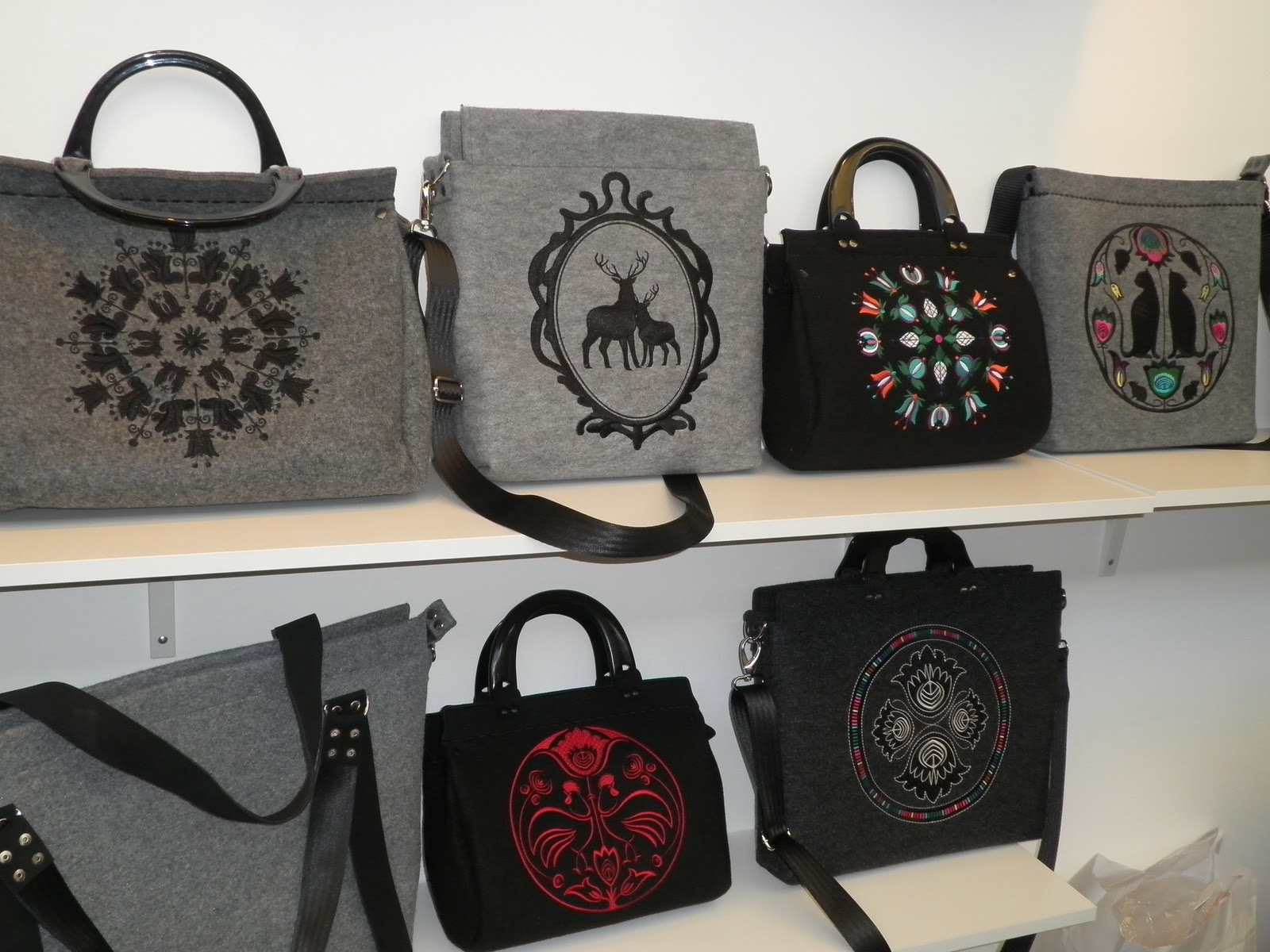 ByElisabethNL FASHION LOVELY HANDBAGS (WOONBEURS AMSTERDAM)