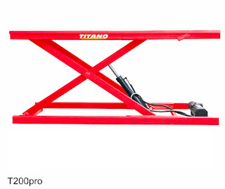 Tư vấn mua bàn nâng xe máy Ban-nang-xe-may-dung-dien-titano-t200pro