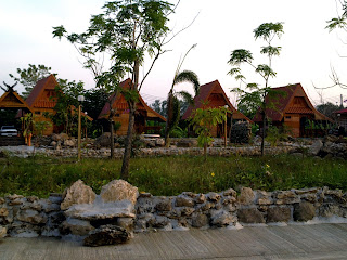 piyamitr resort petcha boon