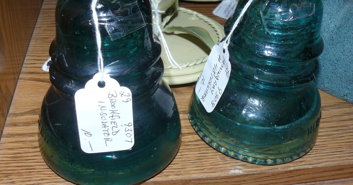 SCRANBERRY COOP Brookfield and Hemingray 40 Insulators, Turquoise