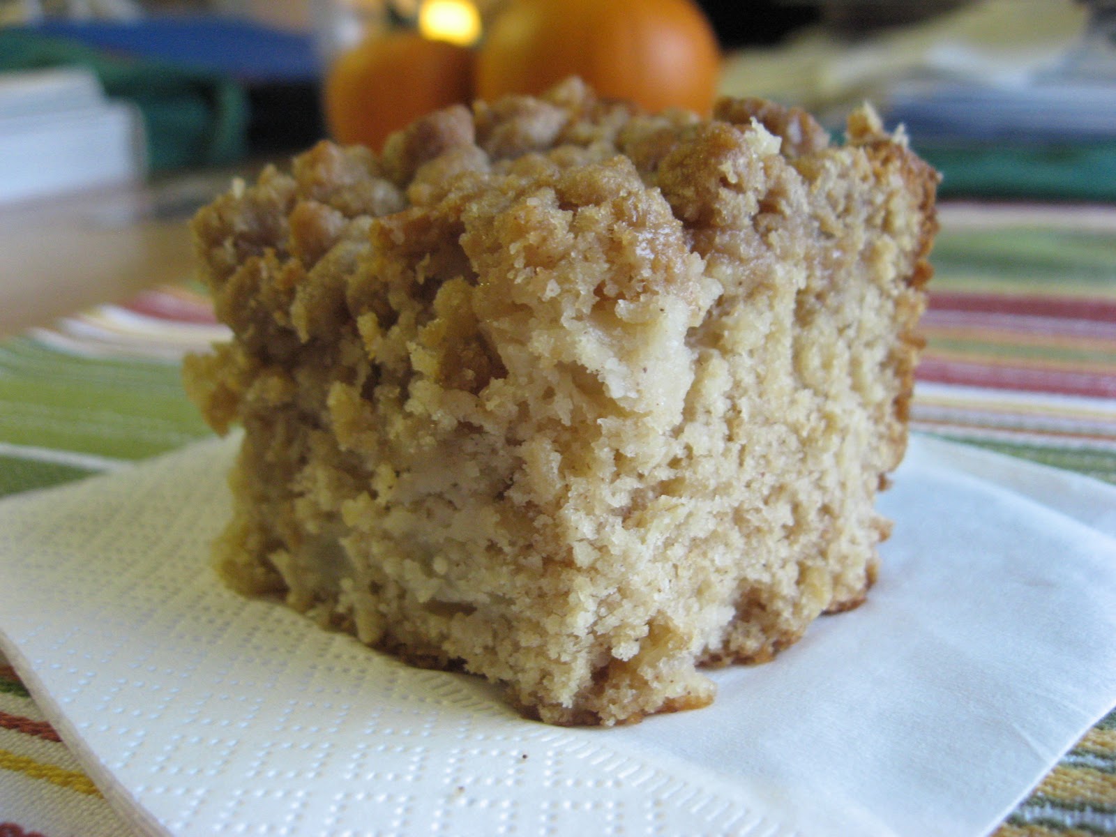 Di's Kitchen Notebook: An apple cake for fall