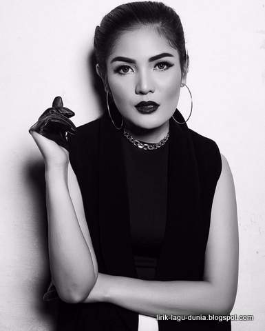 Nindy - instagram Nindy - instagram