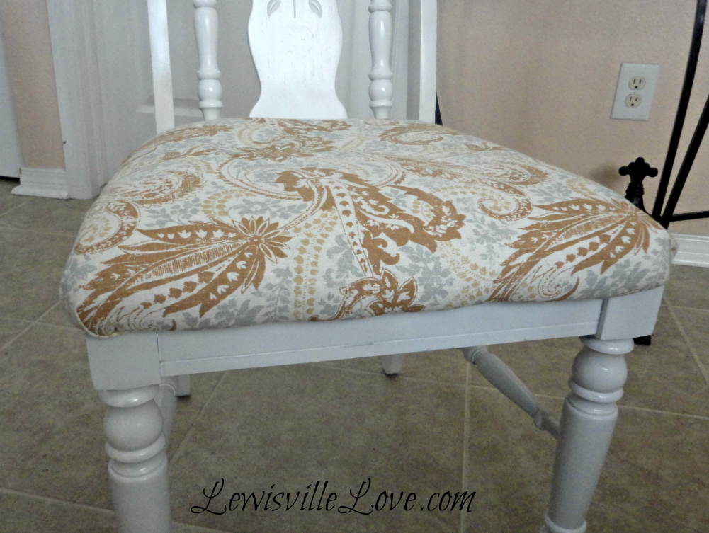 Piping Around those Thriftstore Chairs