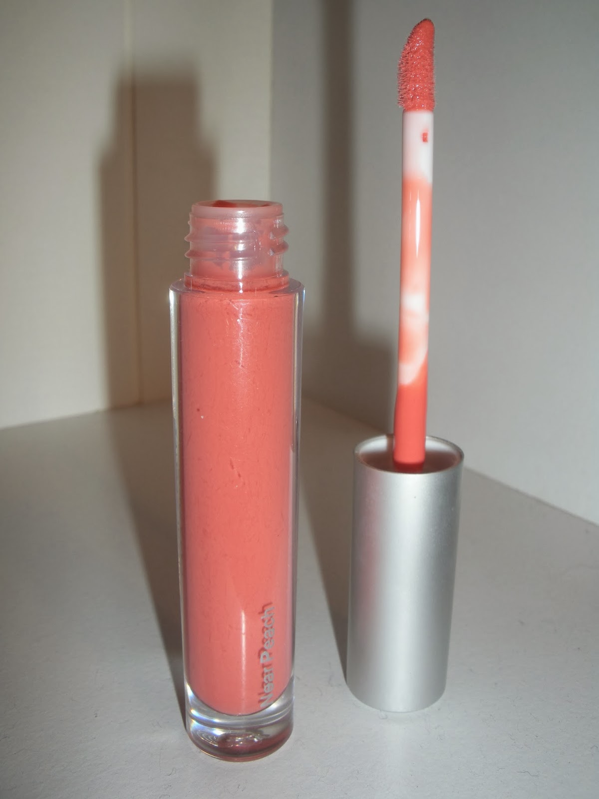Beauty Bits and Bobs Coastal Scents Smacks Lip Gloss Near Peach