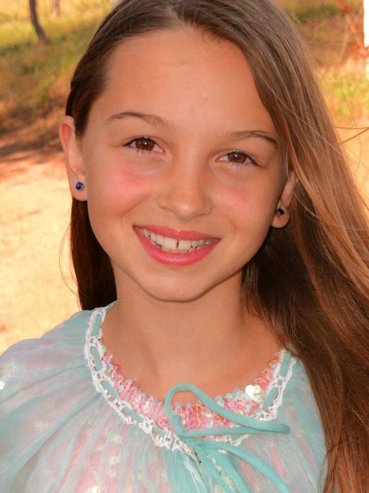 Saige Gernhauser movies list and roles (Paranormal Activity 3 and others...) 1 Movies site