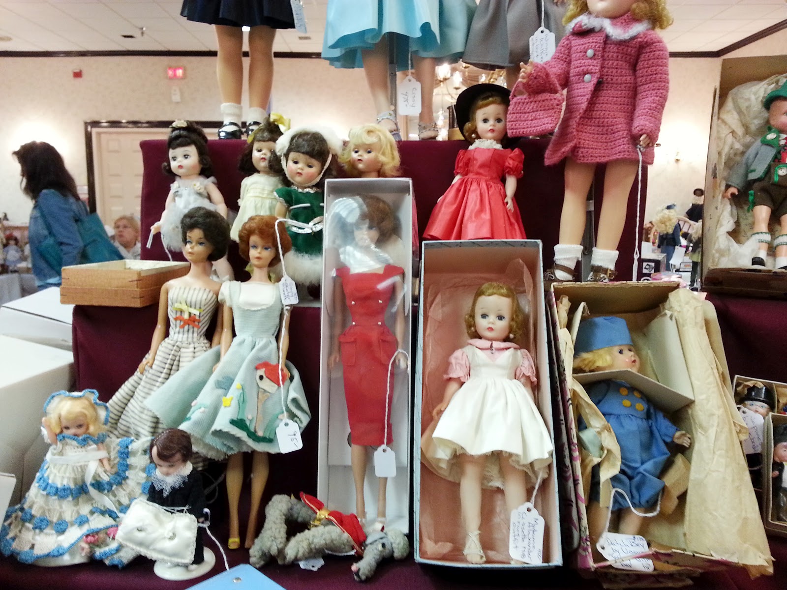 ddalkijane More Pictures from Doll Show