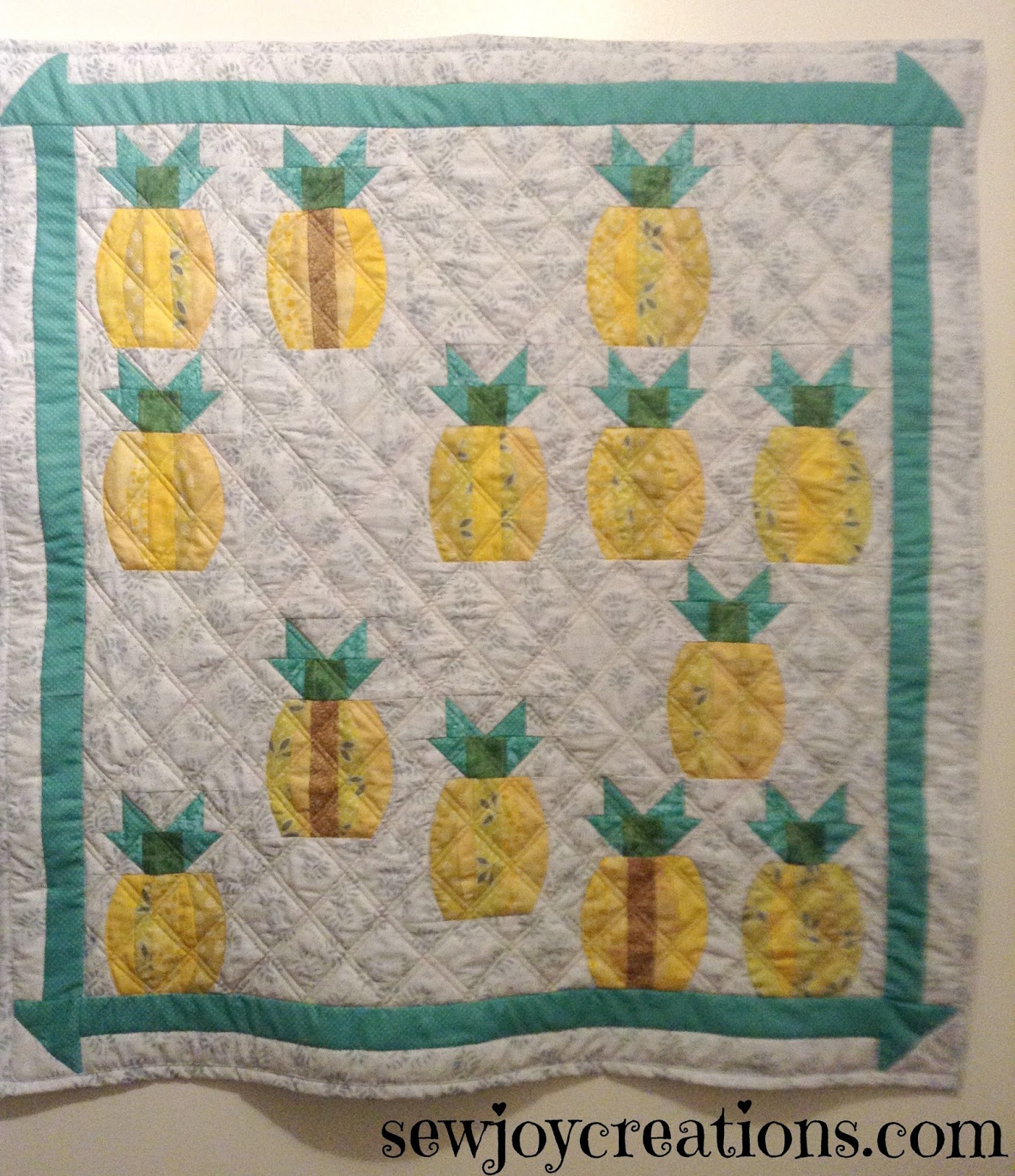 Sew Joy A Pineapple Finish