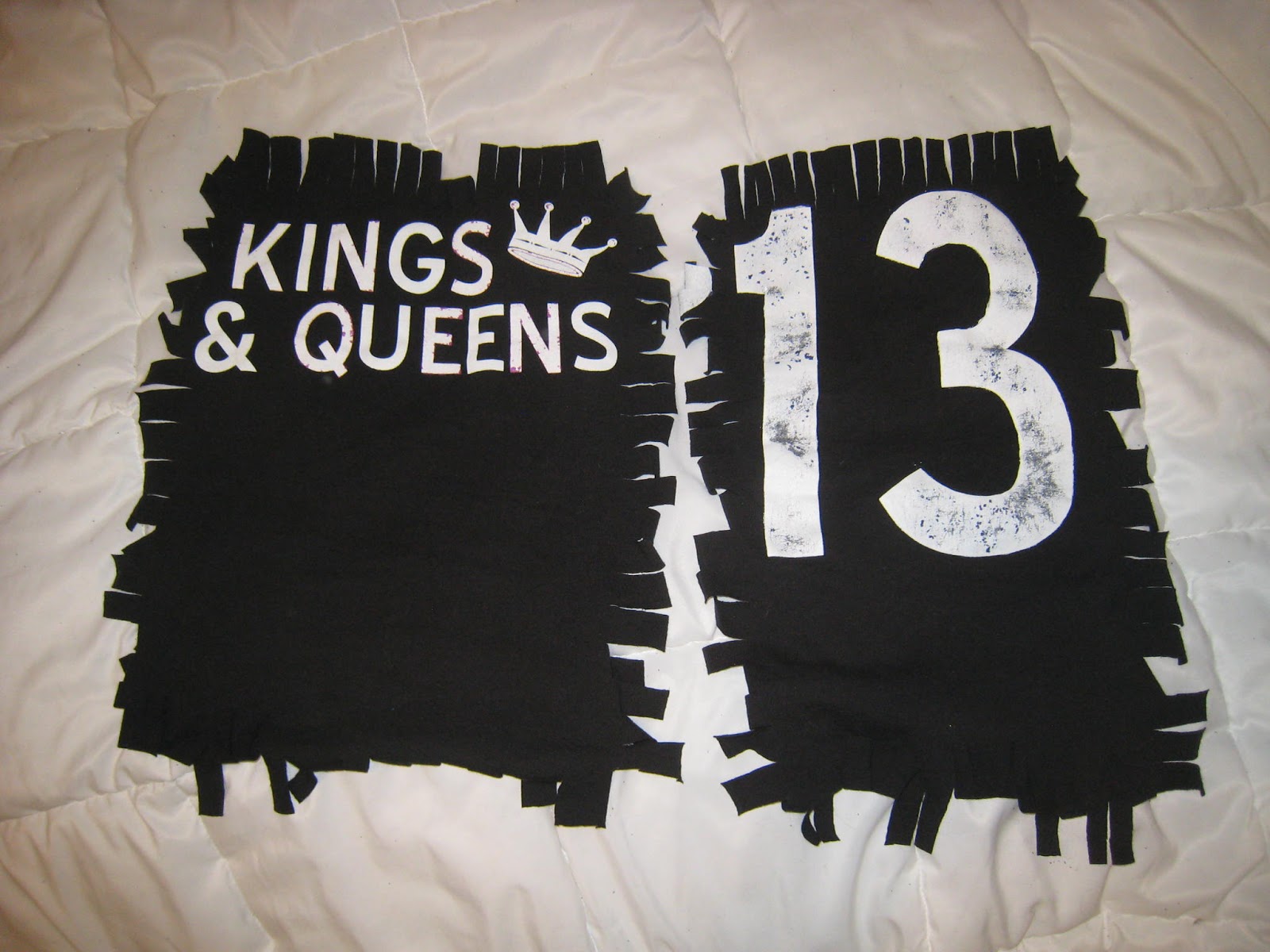 Crafty Cinderella DIY NoSew TShirt Blanket