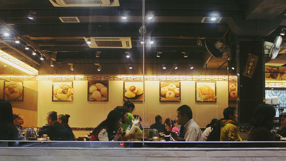 This isn't Adam Scott.