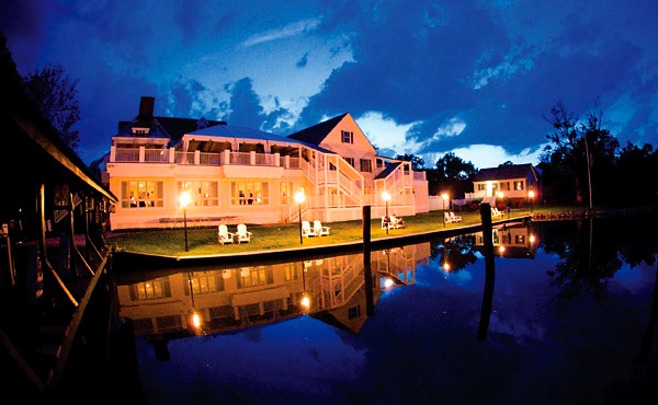 Torch Lake Weddings Deweddingjpg Torch Lake Blue The Wedding Venue