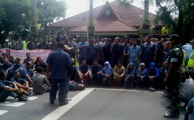 demo guru honorer pemkab nganjuk
