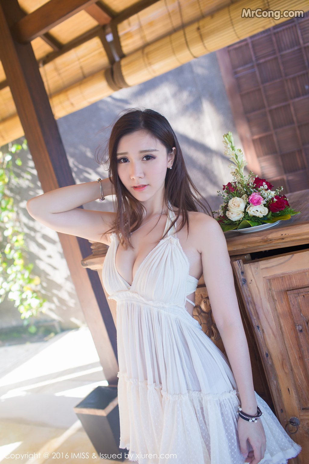 IMISS Vol.102: Model Miao Miao (淼淼 萌萌 哒) (50 photos)