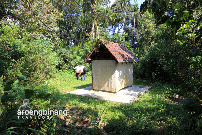 makam raja buding belitung timur