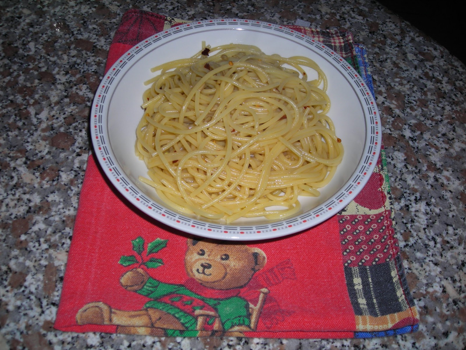 Ricette e corse Spaghetti Aglio Olio di Oliva, Peperoncino e Semi di Girasole