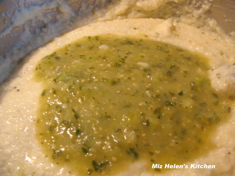 Tomatillo Cheese Grits