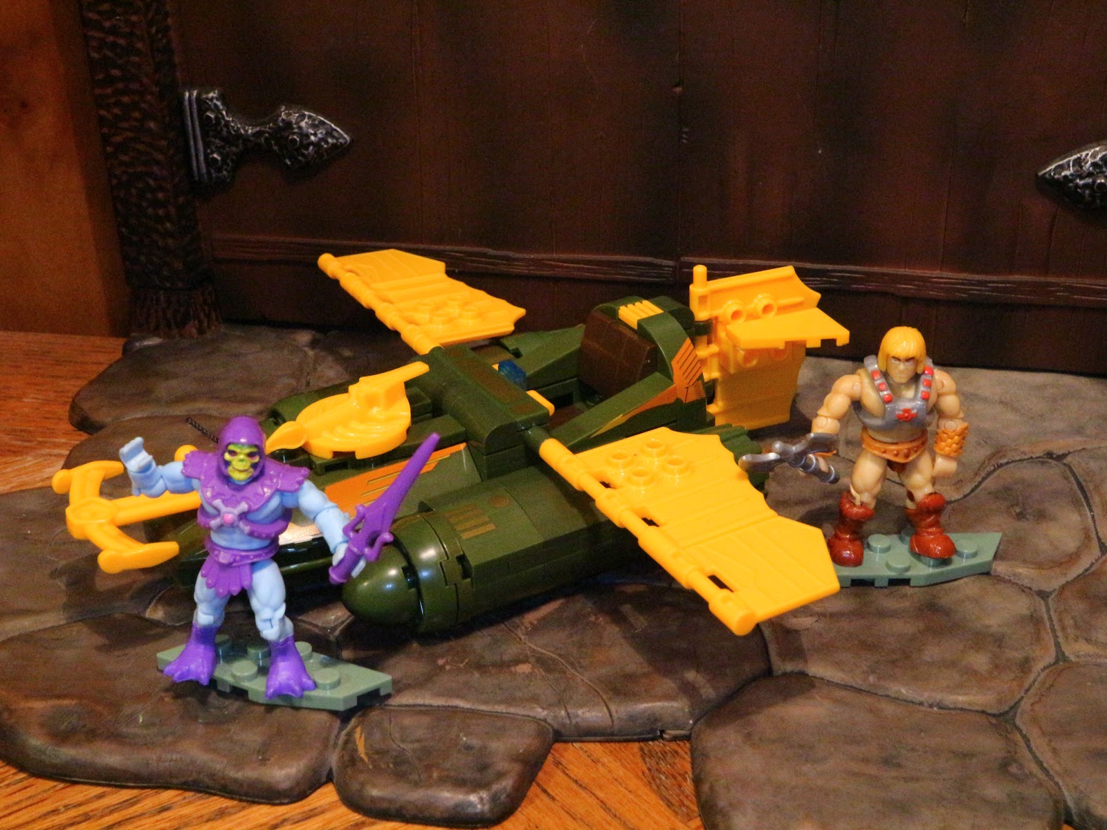 Mega Construx Masters Of The Universe Wind Raider Attack 198 Pieces He-Man 