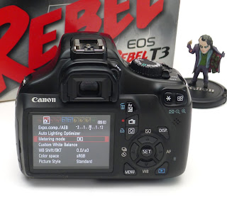Kamera Canon EOS Rebel T3 Fullset