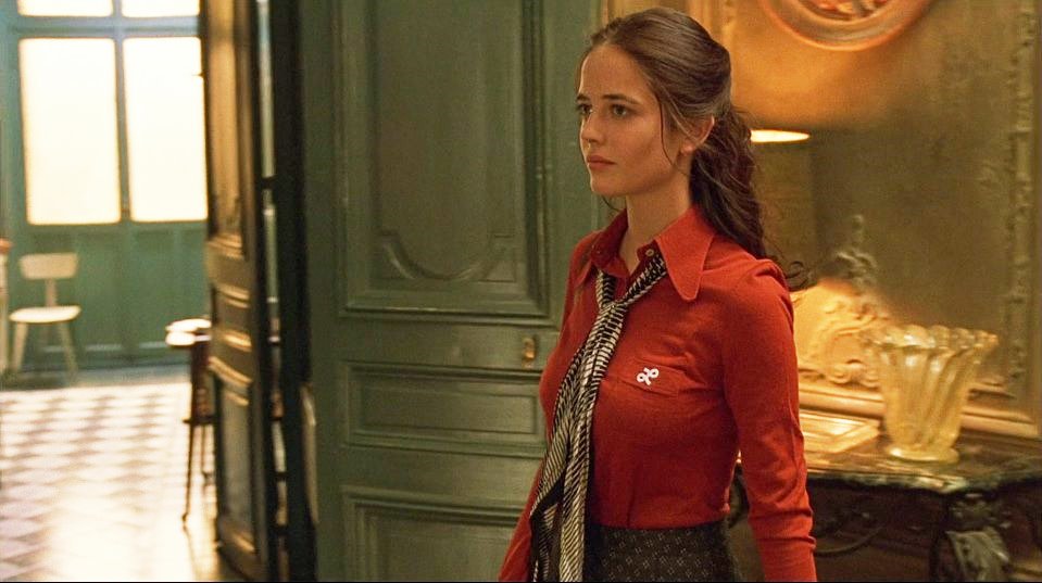 Movie and TV Cast Screencaps: Eva Green as Isabelle / The Dreamers (2003) / 63 Screen Caps / 11 ...