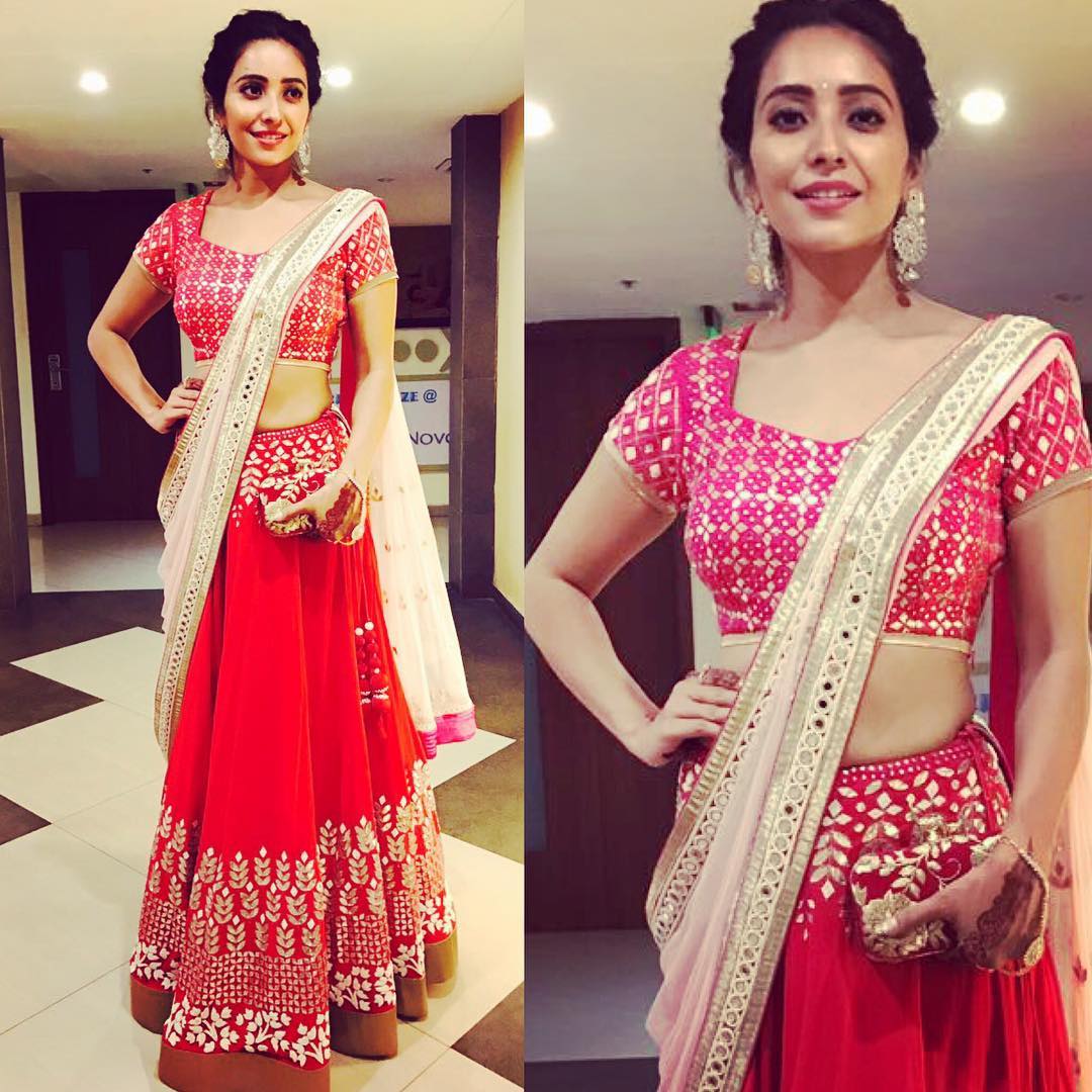 Asha Negi Hd Pictures|Images|Wallpapers - Actress World