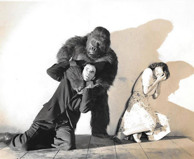 The Monster And The Girl 1941 Image 2