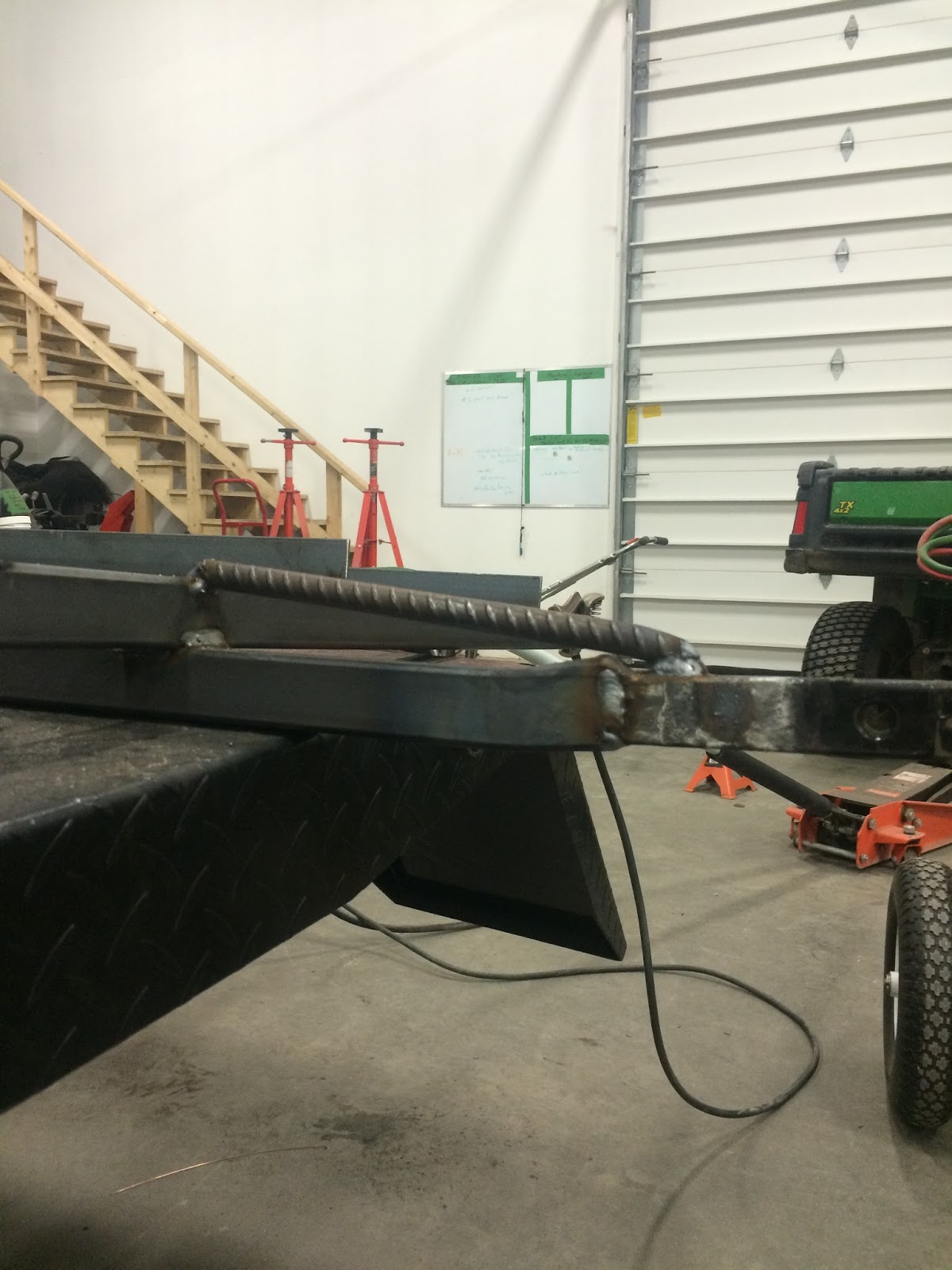 Bobs Shop Fertilizer spreader carrier (double wide)