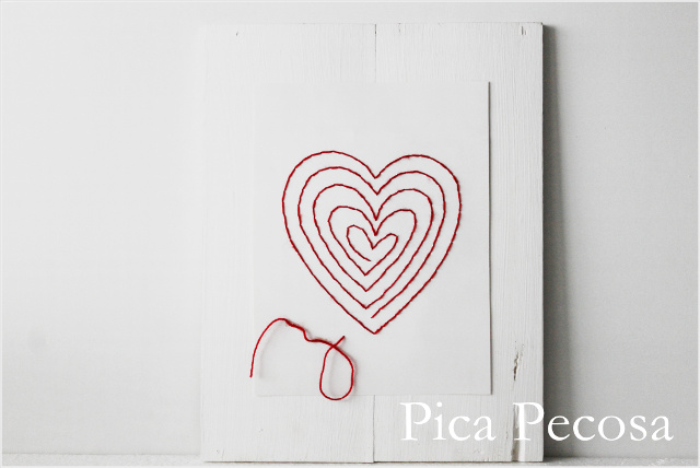  Pica Pecosa  Cose una lámina de papel para San Valentín sin saber coser