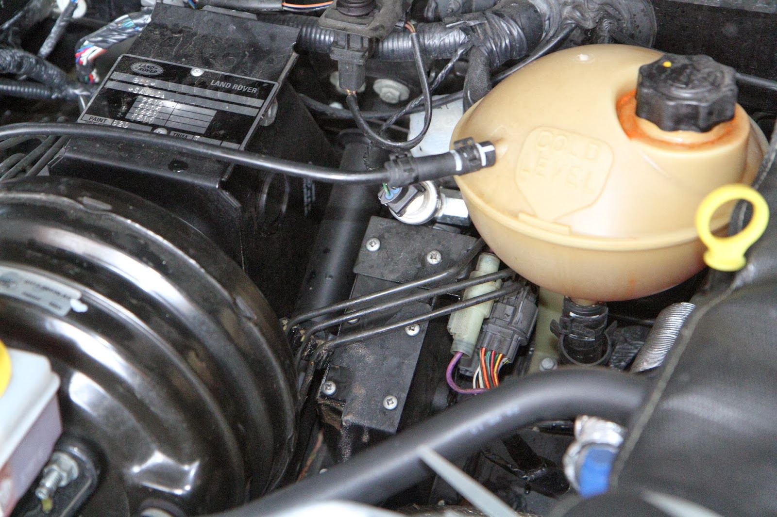 Defender 90 XS Clutch Pedal Lubrication