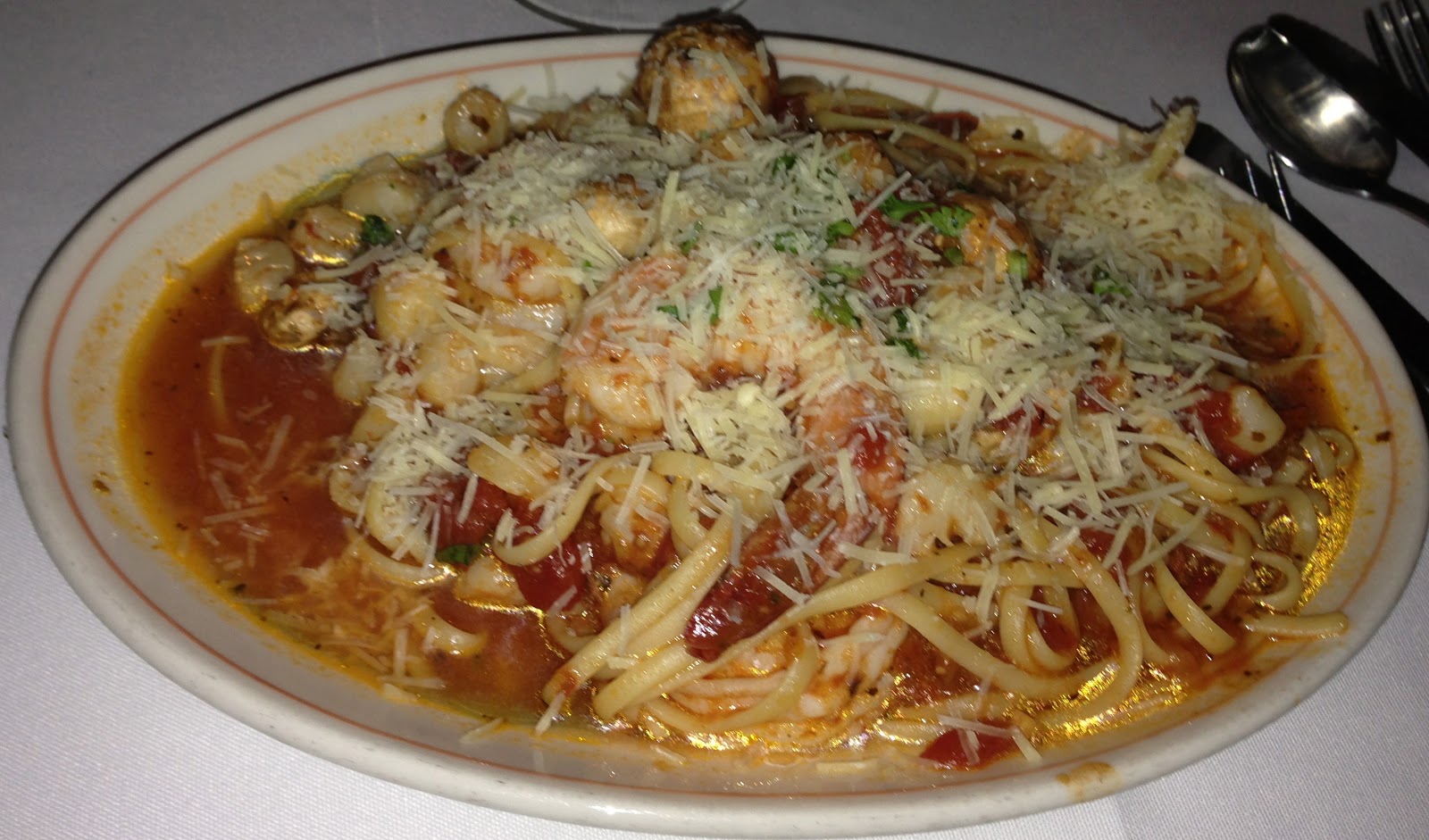 GREAT EATS HAWAII THE SEA CHEST RESTAURANT AND OYSTER BAR