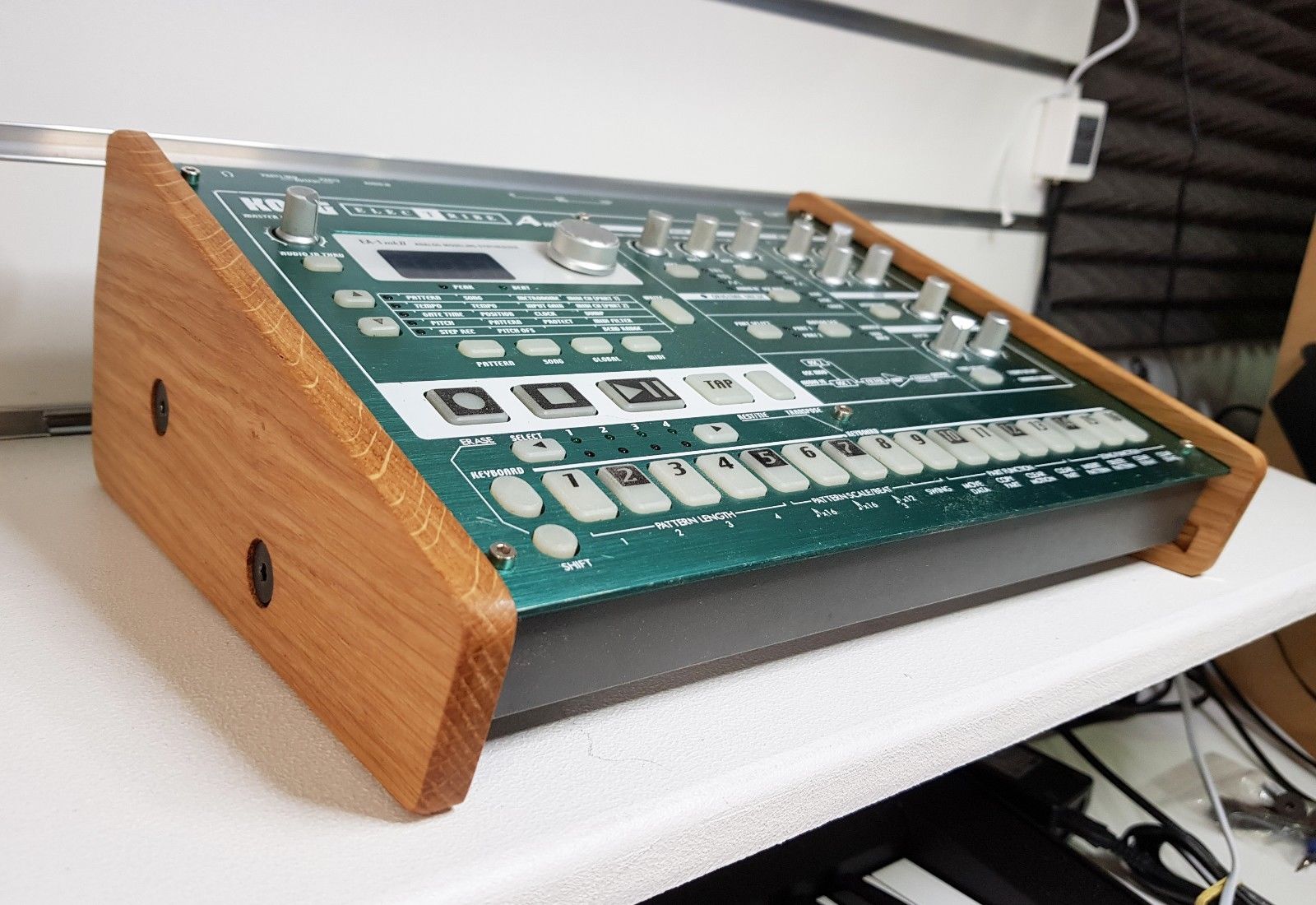 MATRIXSYNTH RECESSED SOLID OAK WOODEN STAND FOR ELECTRIBE EA ER