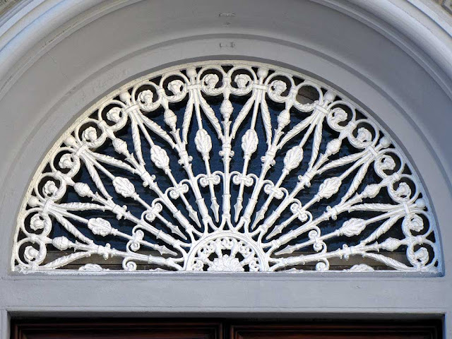 Fanlight window, front door, Livorno
