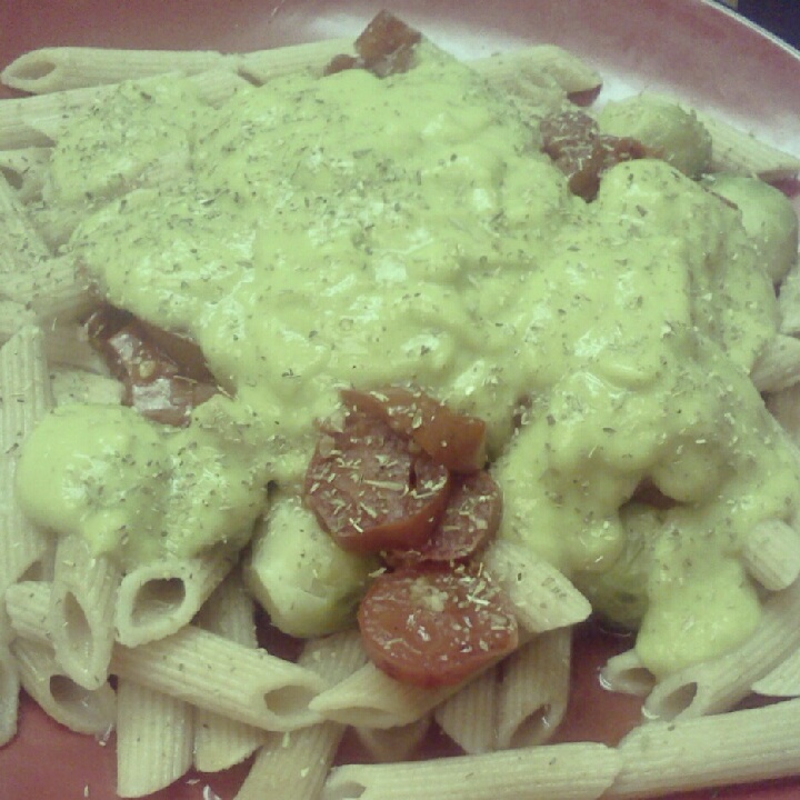 AfroVeganChick Whole Wheat Pasta Topped With Stewed Roma Tomatoes & CauliflowerGreen Pea