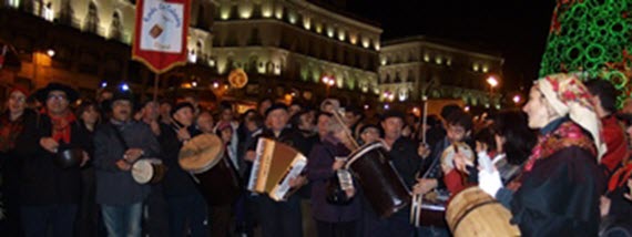 0marimorena Zambombada por las calles...