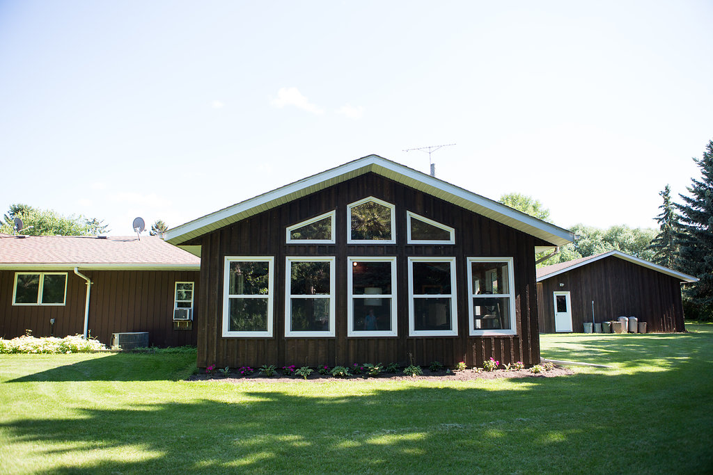 ROYAL LEPAGE Carman 33134 RD 31W RM of Dufferin, MB