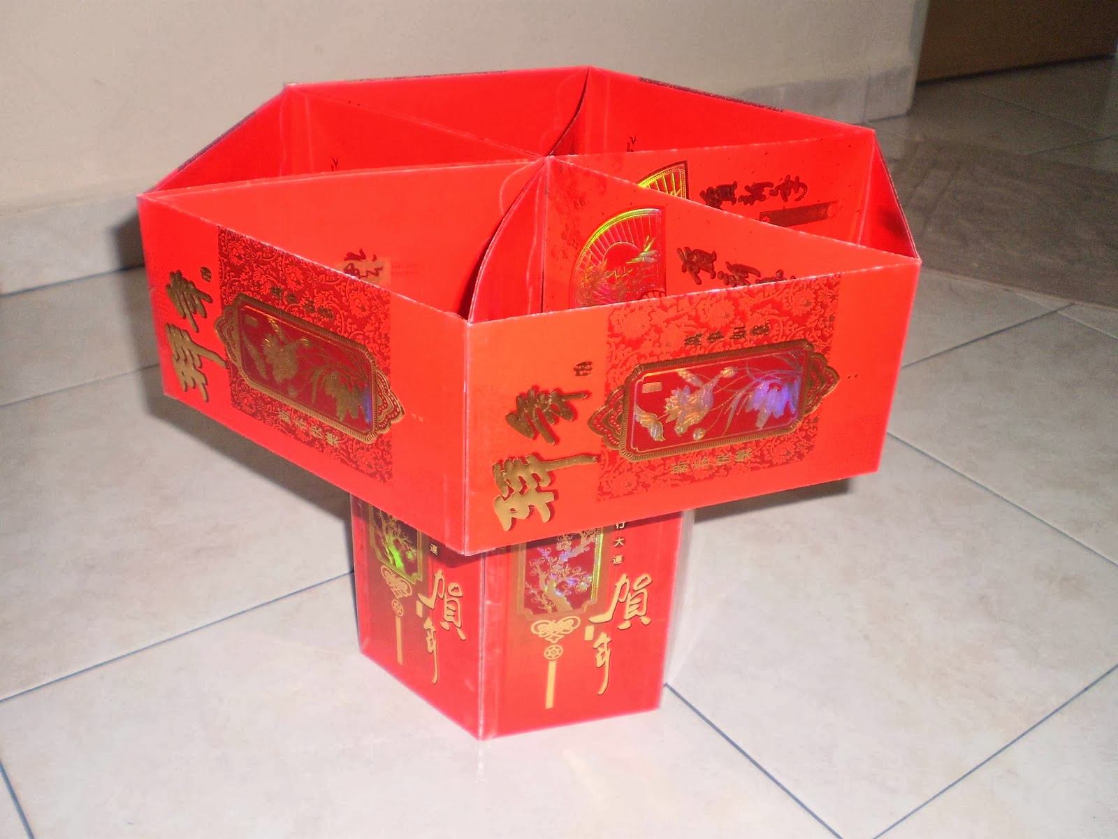 Make chinese paper lanterns with three free templates. DIY Chinese New Year Lantern - The Idea King