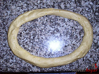 Roscón de Reyes de Trufa-masa roscón-roscón formado